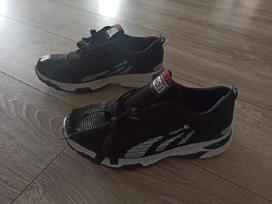 Nauji sportbaciai 40-41 dydzio