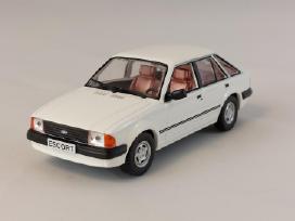 1/43 modeliukai Ford Escort Mk3 1982 hatchback Gl