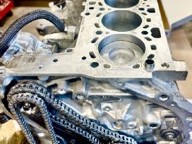 Bmw F10 F11 520 525 2,0 N47 variklis