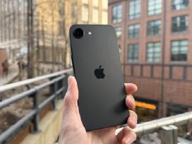 Perkame iPhone 16e - kaina per 1 min!