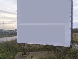 Kilnojamas dvipusis Stendas su betoniniu padu