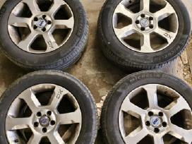 Volvo V70, Xc70 dalys, Four-c elektr. amort.