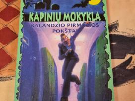 Kapinių mokykla , Balandžio pirmosios pokštai