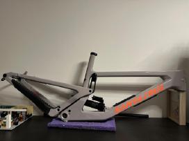 Santa cruz Nomad C 2024m rėmas
