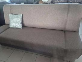 Idealios būklės sofa lova su patalynės dėže