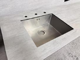 Compact (kompaktas) stalvirsis