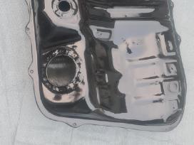 Kuro bakas Hyundai i40