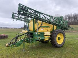 John Deere 740