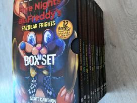Five nights at Freddys Fazbear Frights