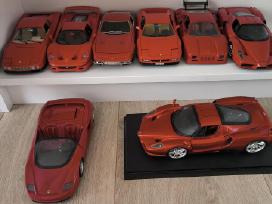 1:18 Ferrari modeliukai