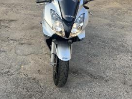 Honda VFR (Crosstourer / Crossrunner) 800cc, touri