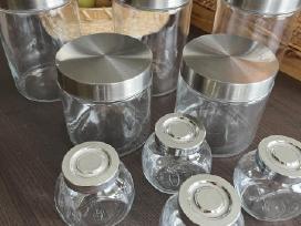 Indai biriems produktams 9 vnt ir 4 taures sampanu