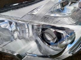 Subaru Outback/legacy 2010-14m.retauruoti Žibintai
