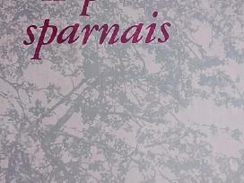Po medžio ir paukščio sparnais