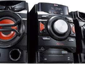 Puikus LG Bluetooth Aux Usb CD Muzikos Centras