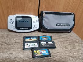 Gameboy Advance +5 žaidimai ir dėklas
