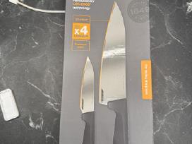 Naujas Fiskars peilių rinkinys