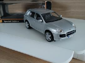 Porsche Cayenne Turbo 1:18