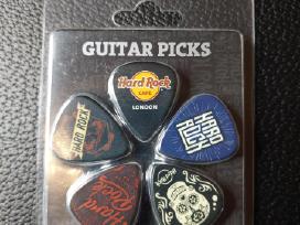 Hard Rock Cafe London Gitaros mediatoriai