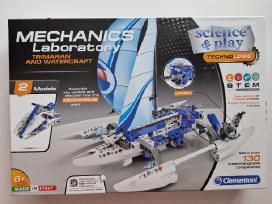 Clementoni science & play trimaran and watercraft