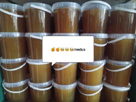 Parduodamas medus 6eur.