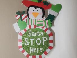 Kalėdinė dekoracija Santa Stop Here – 60 cm
