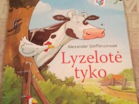 Lyzelotė tyko