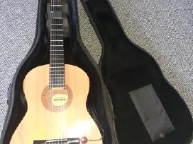 Parduodu klasikine gitarą Hohner
