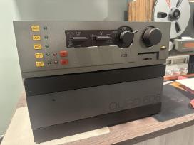 Quad 44 preamp + 606 amp