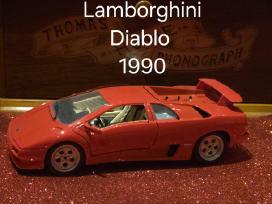 Lamborghini,mercedes,chevrolet,ferrari 1:18