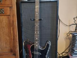 Parduodu bosinę gitarą Jolana Iris Bass
