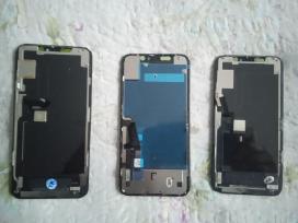 iPhone ekranai