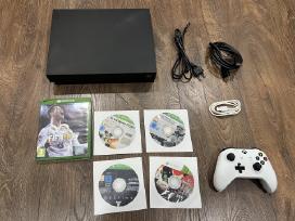 Xbox One X, Black, 1tb/5 žaidimai