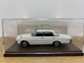 Nissan President 252