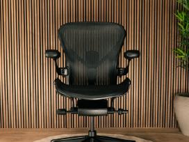 Herman Miller Aeron Remastered Full Option Onyx