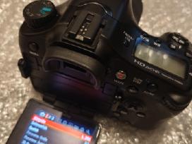 Sony Alpha 77 , Slt-a77v
