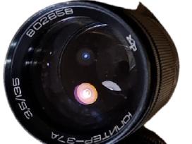 Objektyvai 135 mm su M42 jungtimi