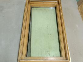 Stoglangis velux su tarpinėmis