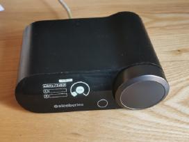 Stotelė ausinių Steelseries base station nova pro