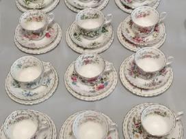 Royal Albert "Flower off the month" komplektai