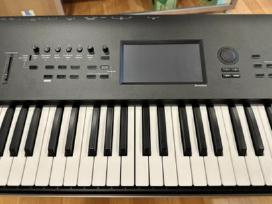 Korg Nautilus 61 Pro sintezatorius, workstation.