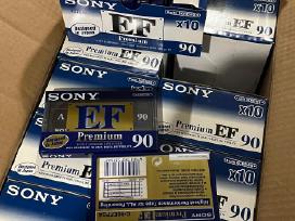 Naujos Sony audio kasetės