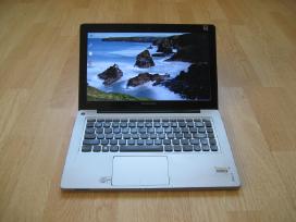 Lenovo U310 13.3/ i5 2.60ghz/ 8gb/ 128gb/ 2 val.