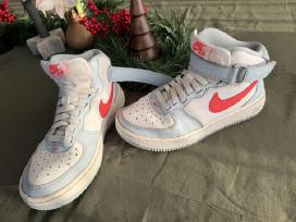 Laisvalaikio batai moterims Nike