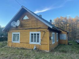 Rąstinis namas nusikėlimui