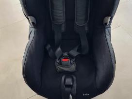 Maxi-cosi auto kėdutė.
