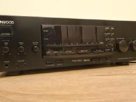 Kenwood kr-v6080 stiprintuvas