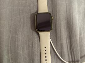 Apple watch 8 series