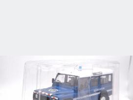 Land Rover Defender Police