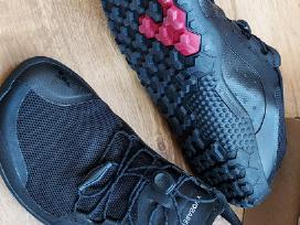 Vivobarefoot žygio batai plačiai pėdai Eu38